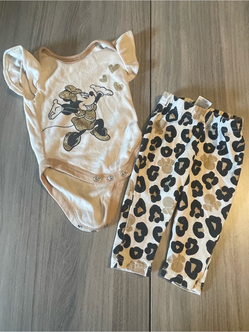 Disney Baby Minnie Mouse Bodysuit & Leopard Leggings Set – Size 0-3M